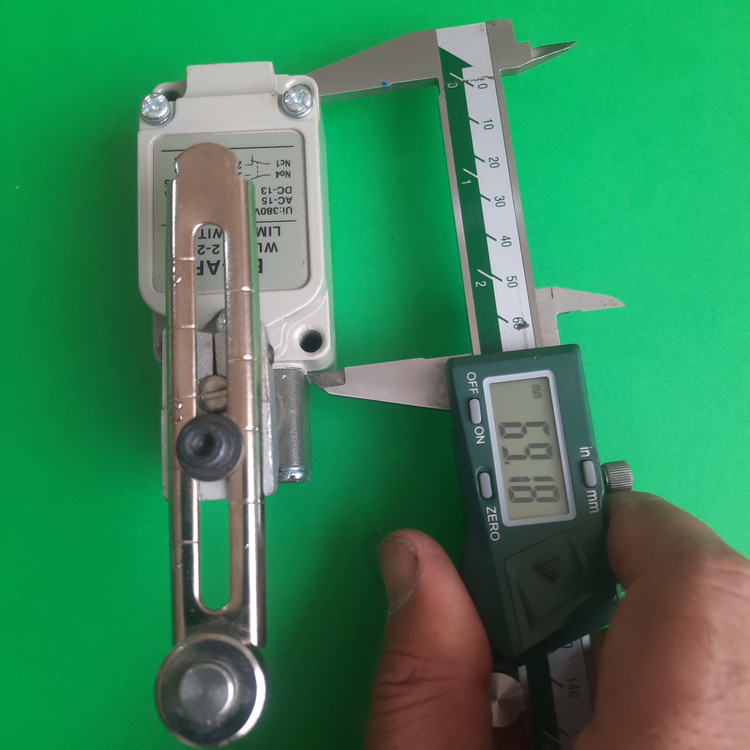 میکروسوییچ غلتکی BERM WLCA 12-2-Q