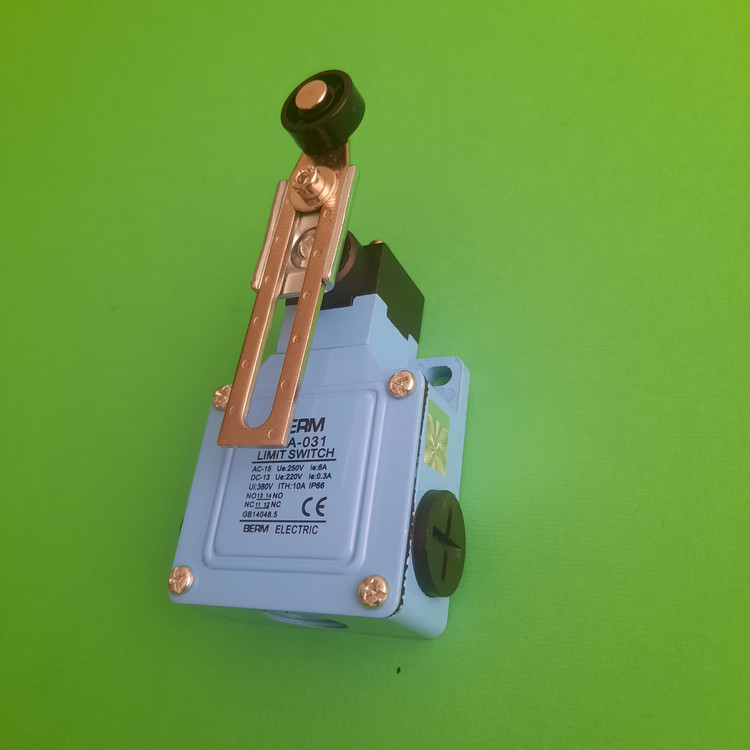 میکروسوییچ غلتکی BERM CSA-031