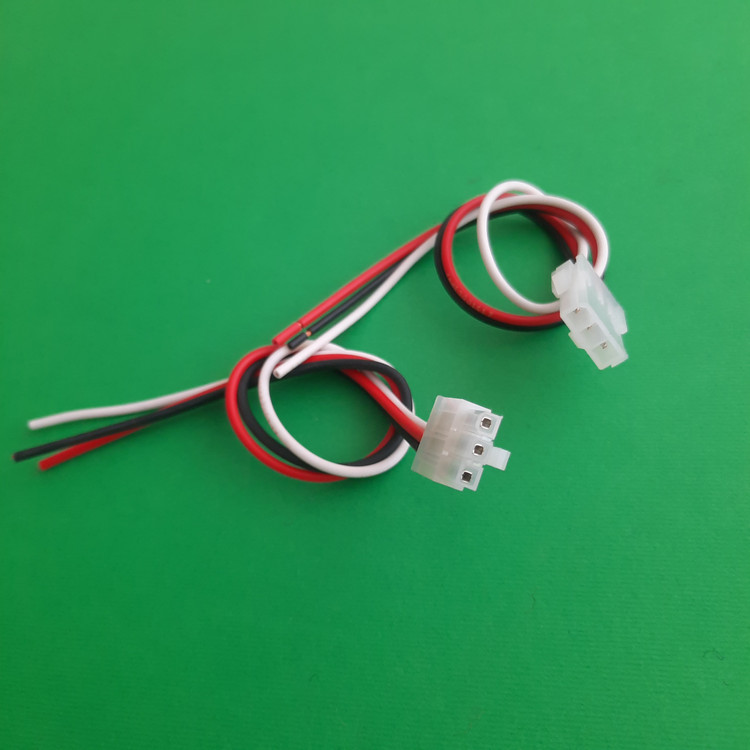 کانکتور بین راهی سه پین atx 1*3